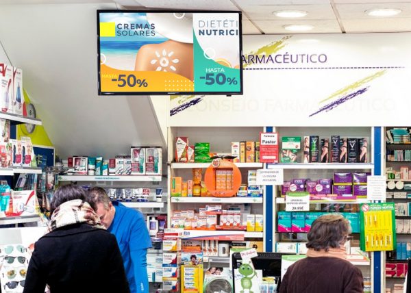 ladorian-farmacias-smart-pantallas-programapublicidad-muy-grande